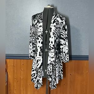 EUC- Frank Lyman open front jacket